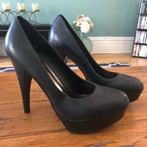 Bakers black platform shoes
